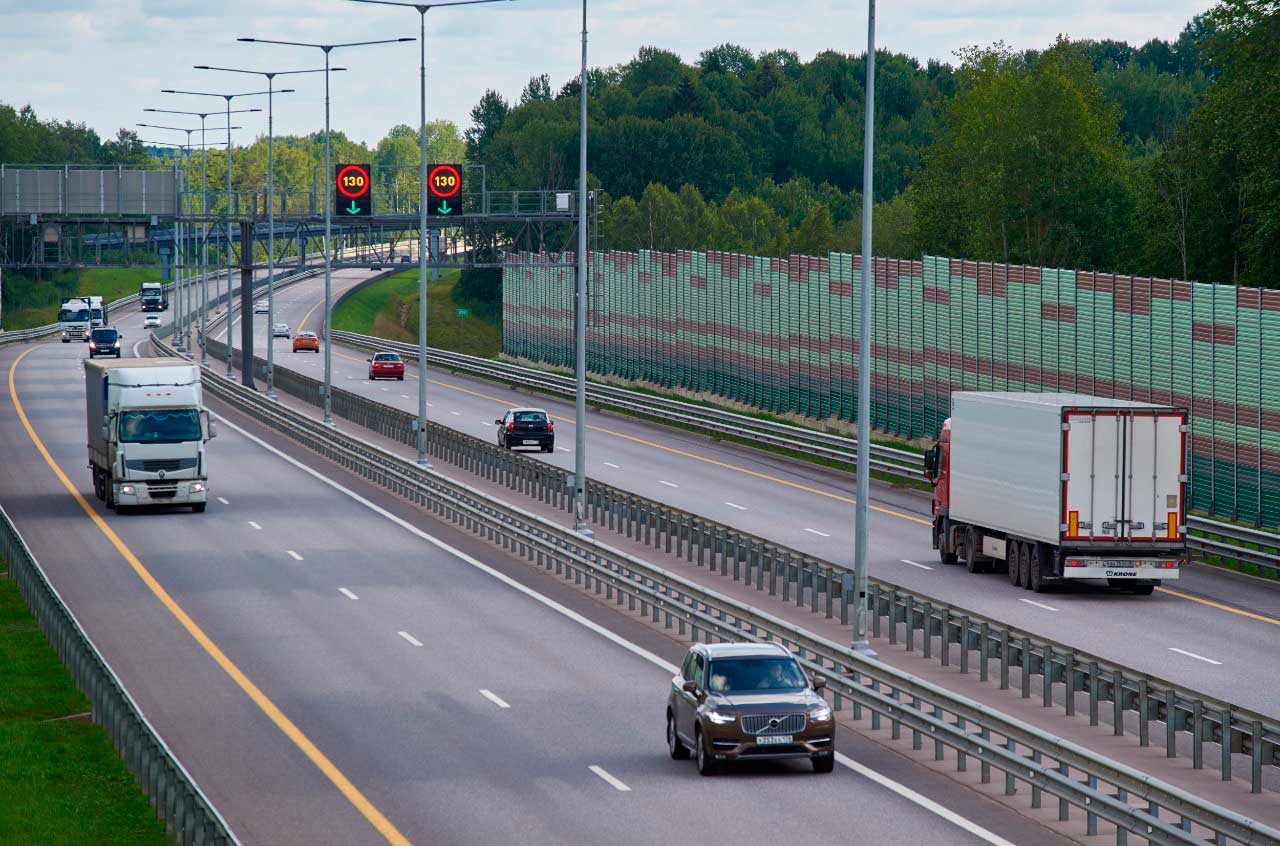 C 11 июня скоростной режим на трассе М-11 в Московской и Тверской областях повысят до 130 км/ч